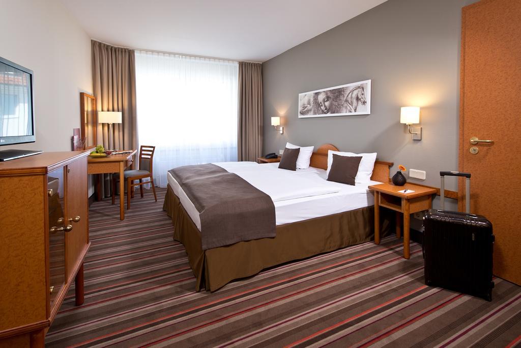 Leonardo Hotel Hamburg Airport Room photo