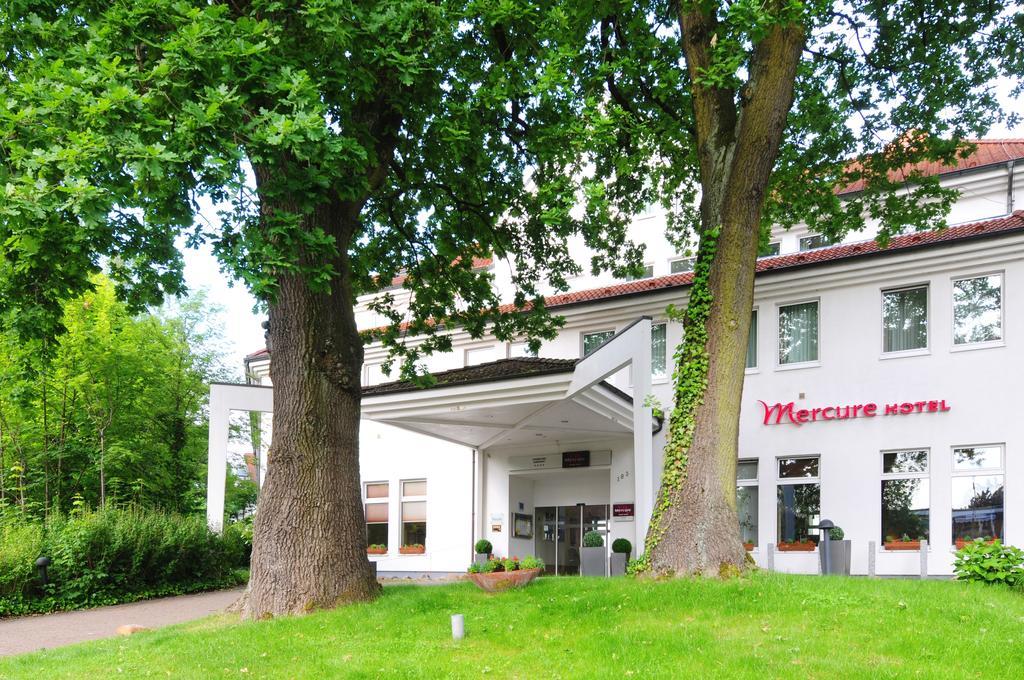 Leonardo Hotel Hamburg Airport Exterior photo